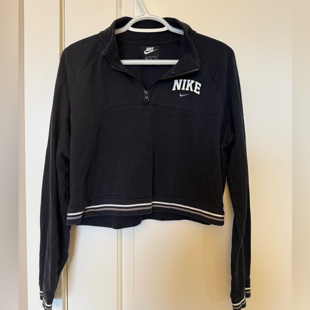 Black Cropped Nike Quarter Zip
